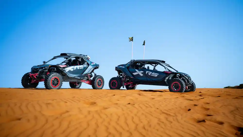 Can-Am Maverick R X RS '26 Smart-Shox (Group) - Al Badayer desert adventure